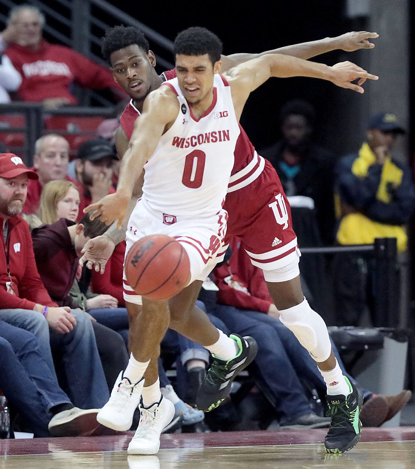 Badgers 84, Hoosiers 64